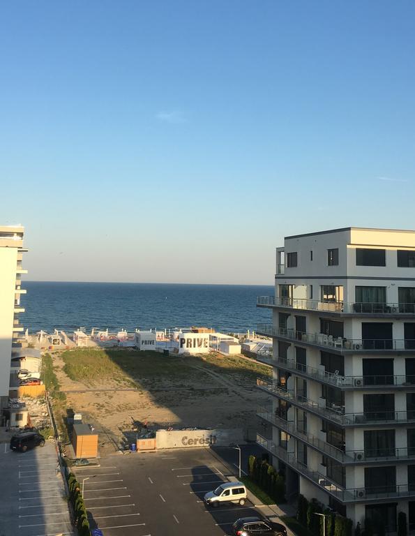 Arthemis Apartment Mamaia Eksteriør bilde