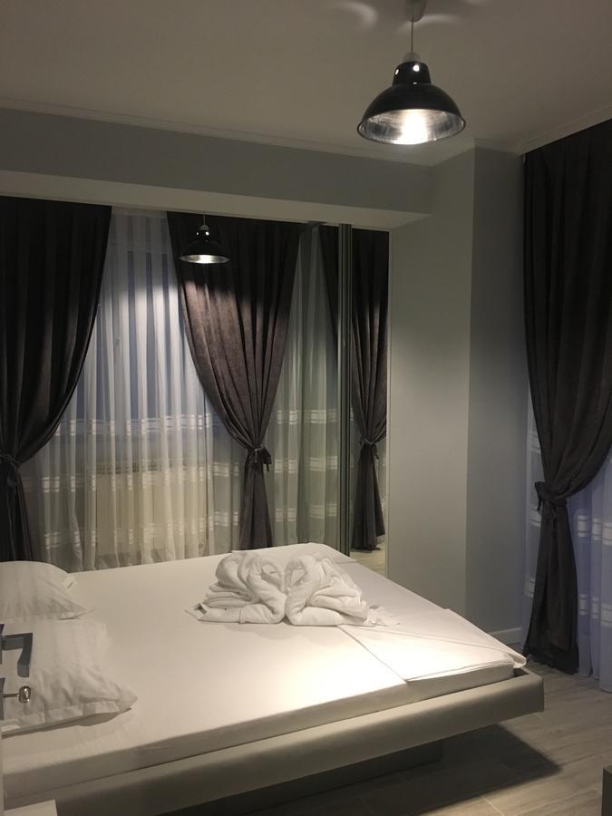Arthemis Apartment Mamaia Eksteriør bilde